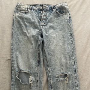 Wild fable ( target brand) light wash, distressed jeans for sale. Size 14.